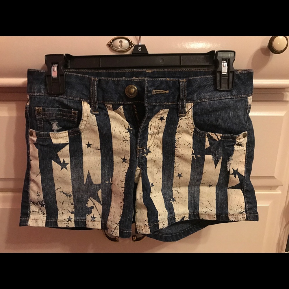 Levi Stars and Stripes denim shorts